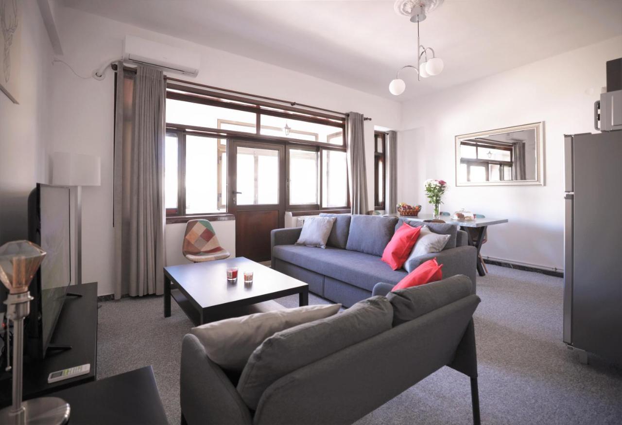 Modern 2 Bedroom Apartment Next To Metro - Marousi เอเธนส์ ภายนอก รูปภาพ