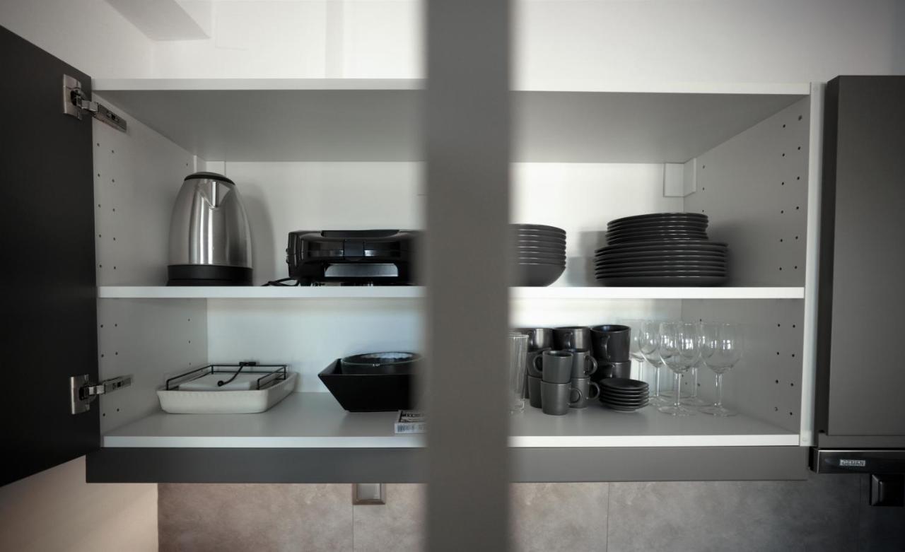 Modern 2 Bedroom Apartment Next To Metro - Marousi เอเธนส์ ภายนอก รูปภาพ