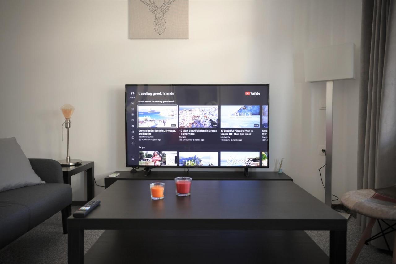 Modern 2 Bedroom Apartment Next To Metro - Marousi เอเธนส์ ภายนอก รูปภาพ