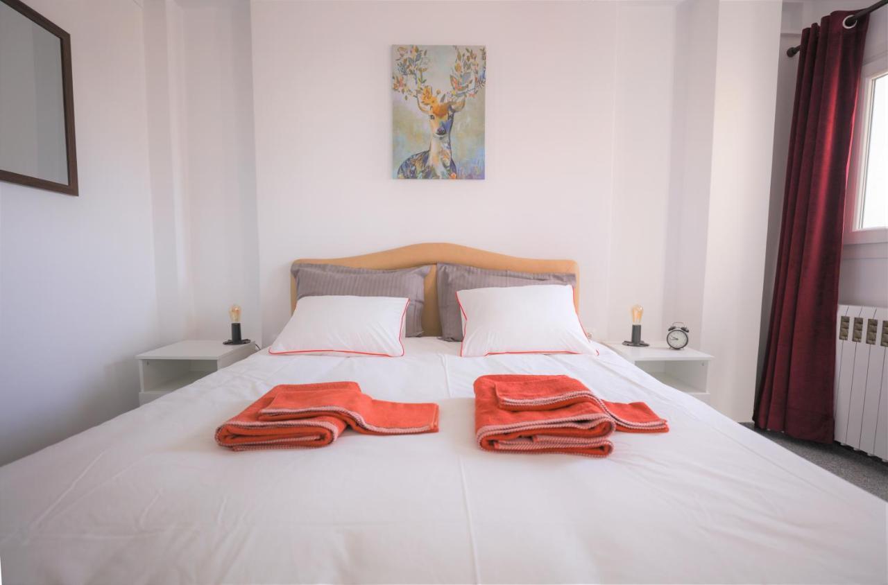 Modern 2 Bedroom Apartment Next To Metro - Marousi เอเธนส์ ภายนอก รูปภาพ